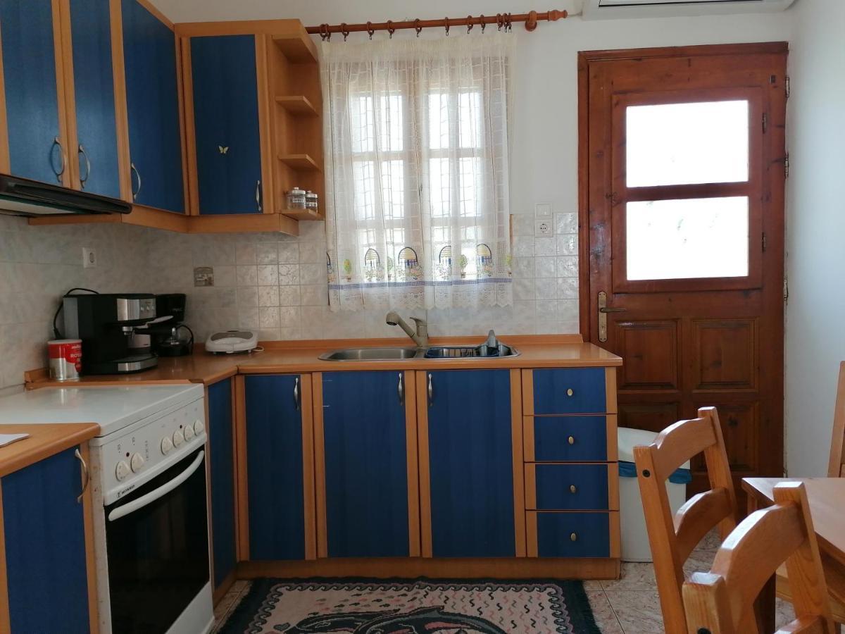 Athena'S Houses Skyros Esterno foto